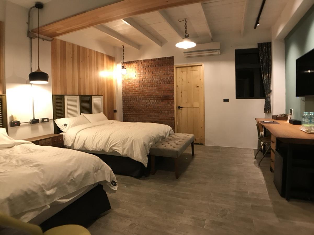 Mr. Buster B&B Hualien City Exterior foto