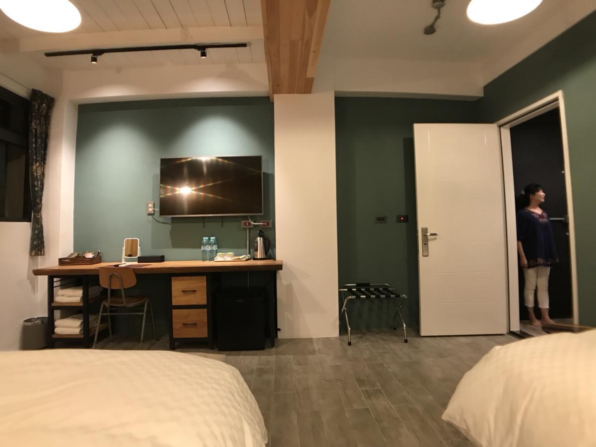 Mr. Buster B&B Hualien City Exterior foto