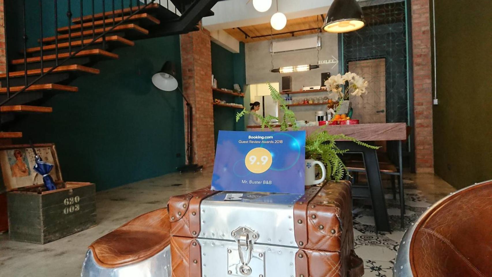Mr. Buster B&B Hualien City Exterior foto